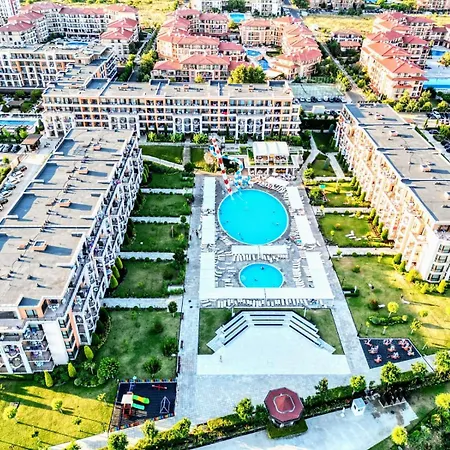 4* Sea - With Balcony Apartment *